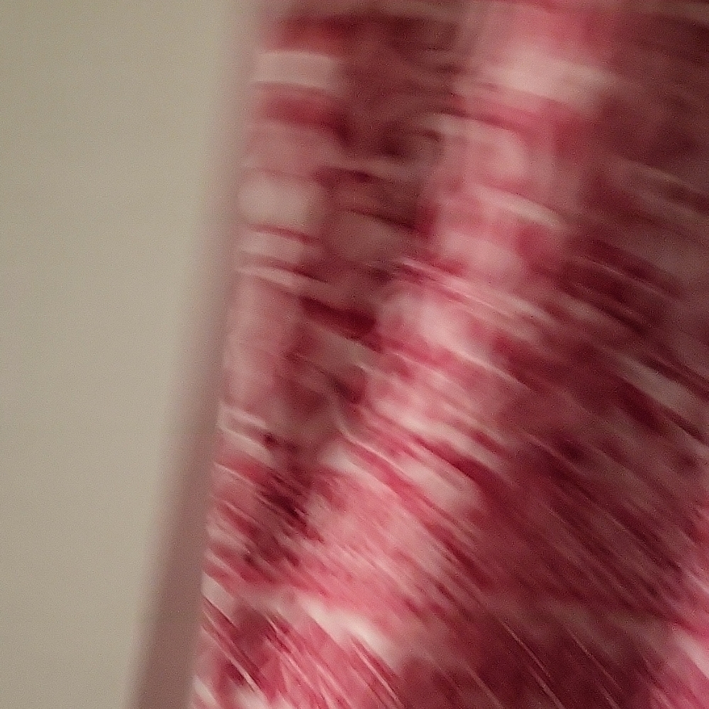 Women's Red Patterned Top - Picture 5 of 6